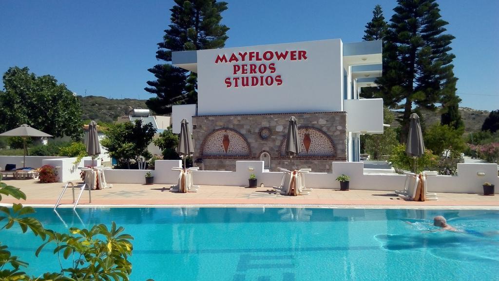 Mayflower Peros Studios Kéfalos Esterno foto